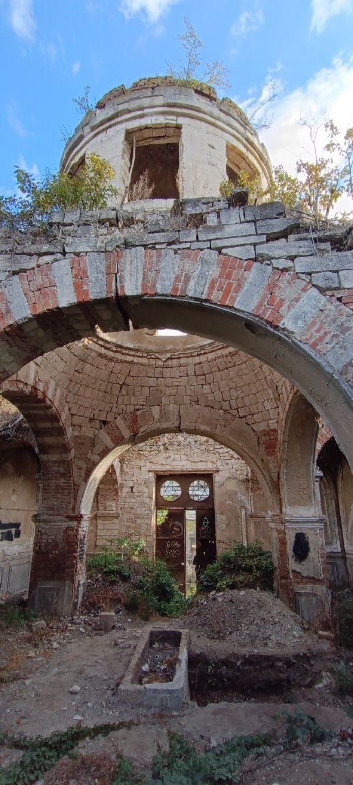Edificiul funerar Beit Tahara din Cimitirul Evreiesc din Chișinău