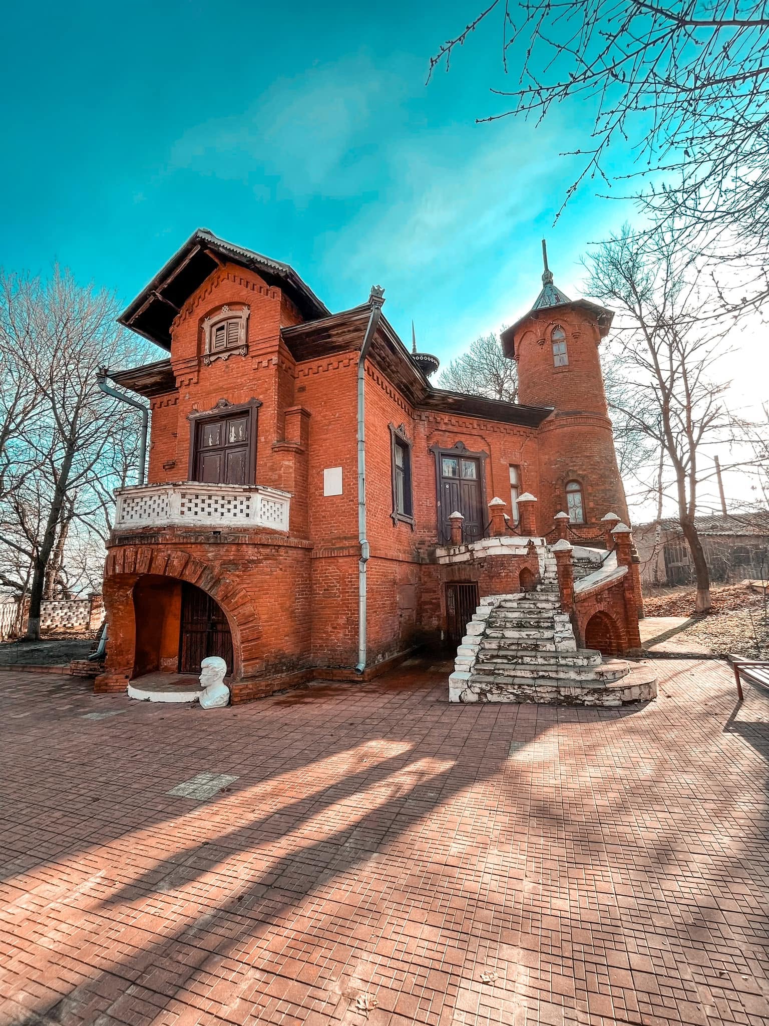 Castelul de vânătoare din cadrul complexului Conacul Manuc Bey