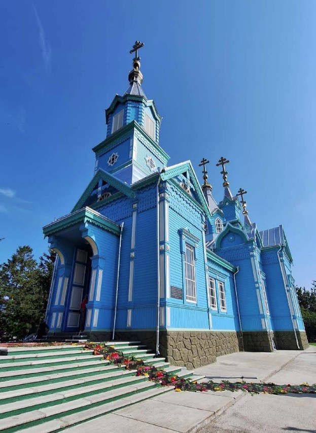 Biserica de lemn Sfânta Treime din Larga, Briceni